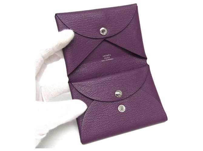 Tarjetero Calvi Duo de cuero de cabra Hermès en púrpura - vista 4