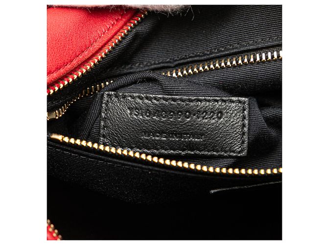 Rote gesteppte Lammleder Victoire Kamera Tasche von Saint Laurent - Ansicht 6
