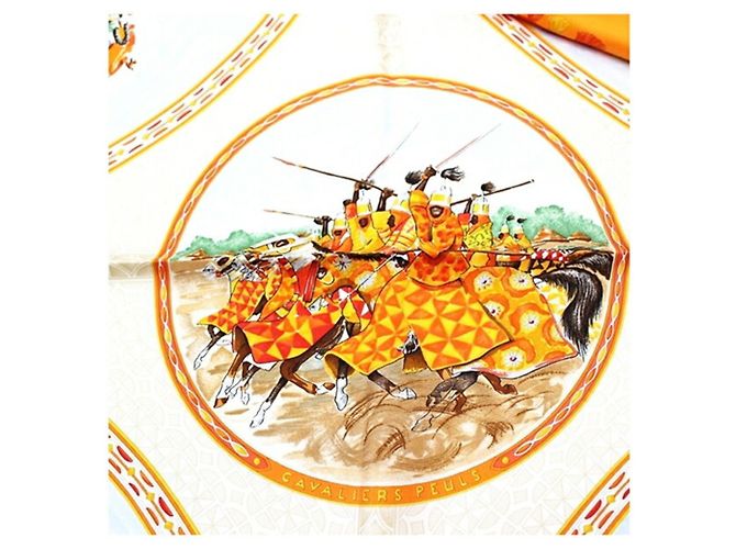 Sciarpa multicolore Hermès Muffler Carré 90 CAVALIERS PEULS Pool Tribe Riders Arancione - vista 6