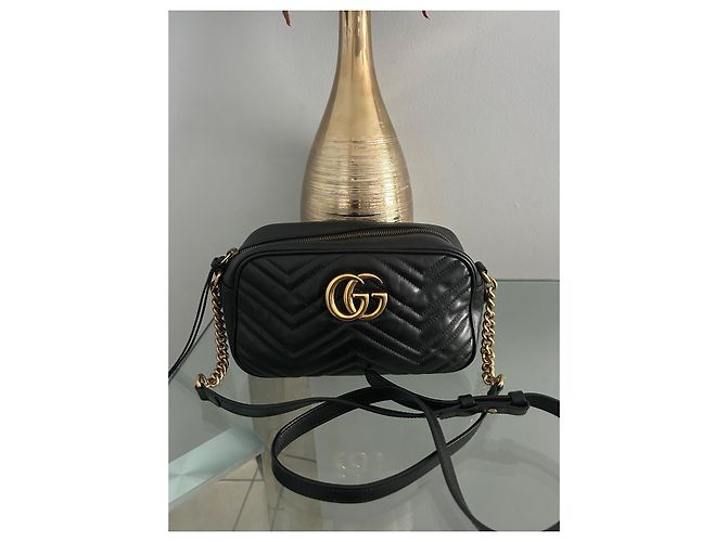 Borsa a spalla Gucci Marmont in pelle nera Nero - vista 2