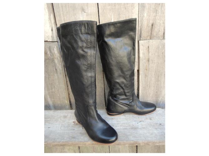 Botas Diesel de cuero negro con tachuelas - vista 2