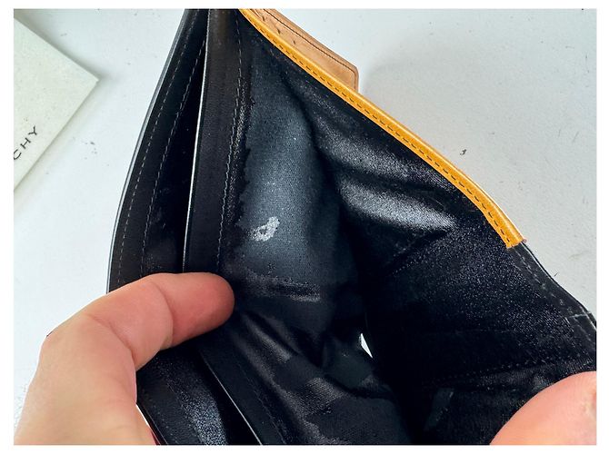 Vintage Givenchy Flapable Leather Card Holder / Wallet black - view 7