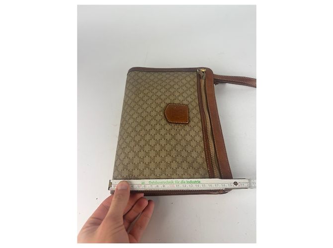 Céline Clutch in pelle vintage Celine Paris beige marrone - vista 14