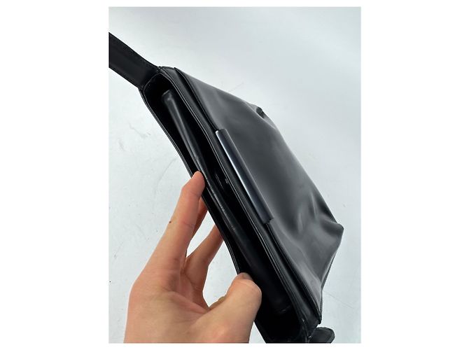 Vintage Givenchy Ledertasche schwarz - Ansicht 13