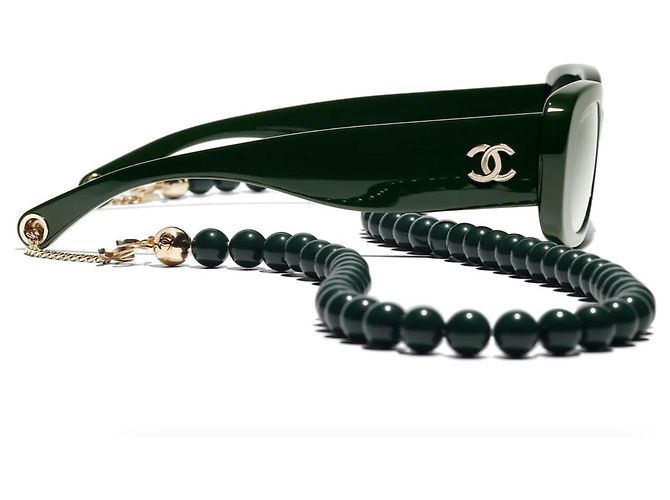 CHANEL Black Rectangular Sunglasses in Excellent Condition with Case and Box sold out - view 4