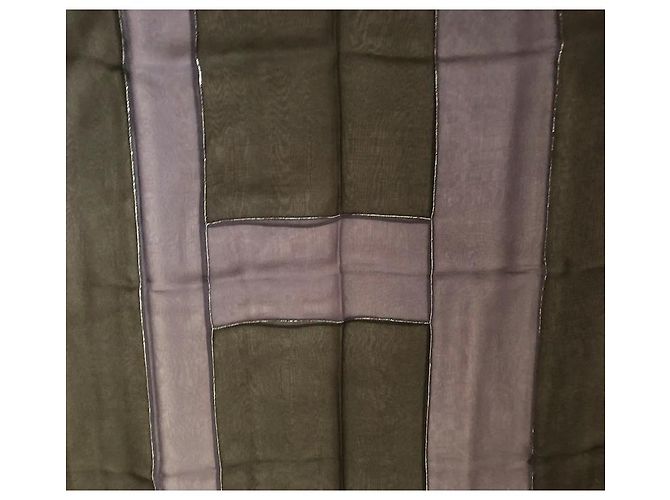 Foulard Hermès in doppia mussola di seta con ricami di perle Nero Blu Marino Blu navy - vista 3