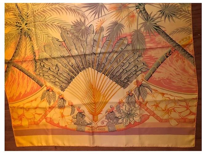 Sciarpa Hermès Aloha in seta Giallo Verde Arancio Multicolore - vista 7