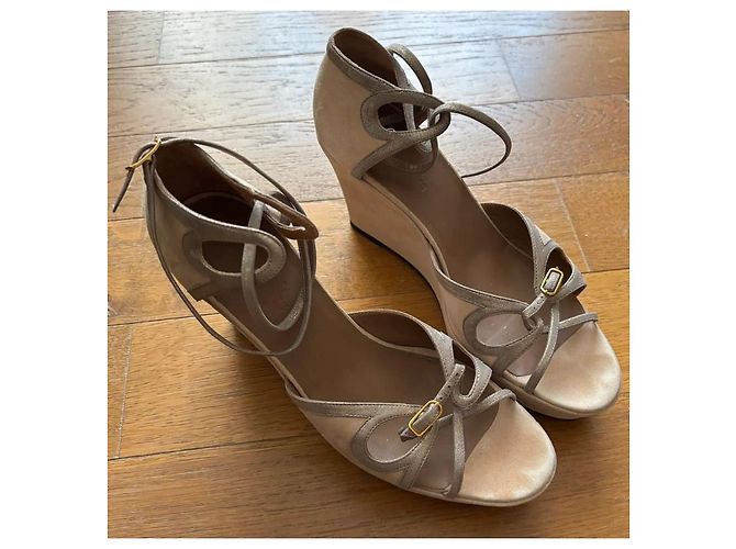 Sandali con zeppa Hermès Beige in pelle - vista 3