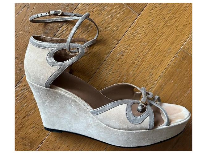 Sandali con zeppa Hermès Beige in pelle - vista 7