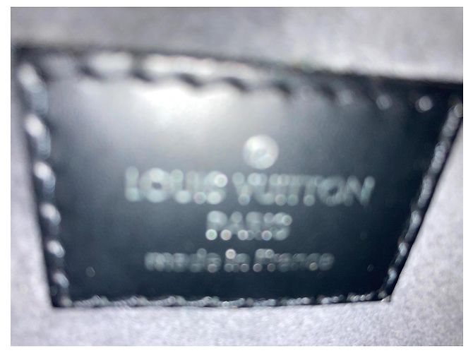 Borsa Louis Vuitton Pont Neuf in pelle epi nera Nero - vista 7