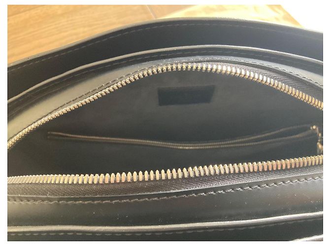Borsa Louis Vuitton Pont Neuf in pelle epi nera Nero - vista 8