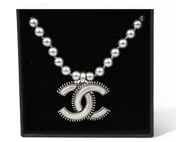 CC Perlen Metall Email Grau Halskette Chanel - Ansicht 3