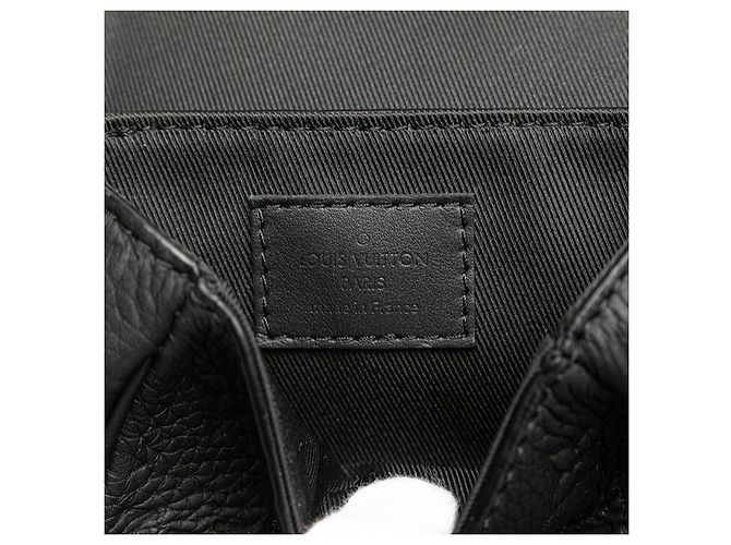 Borsa 2 in 1 Monogram Taurillon Pico S Lock di Louis Vuitton - vista 9