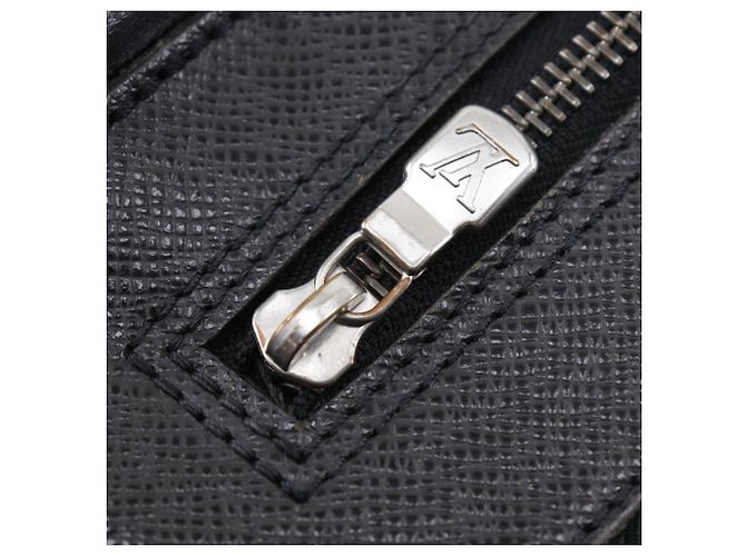 Borsa a Spalla Saratov GM Louis Vuitton Nero - vista 13