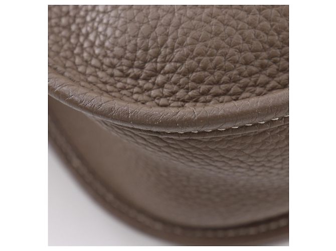 Hermès Evelyne 3GM Schultertasche Braun Taupe - Ansicht 4
