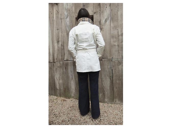 Burberry London Trenchcoat Weiß Polyester - Ansicht 3
