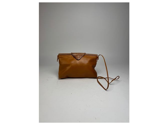 Vintage Givenchy Schlangenprägung Leder Umhängetasche Camel Kamel - Ansicht 2