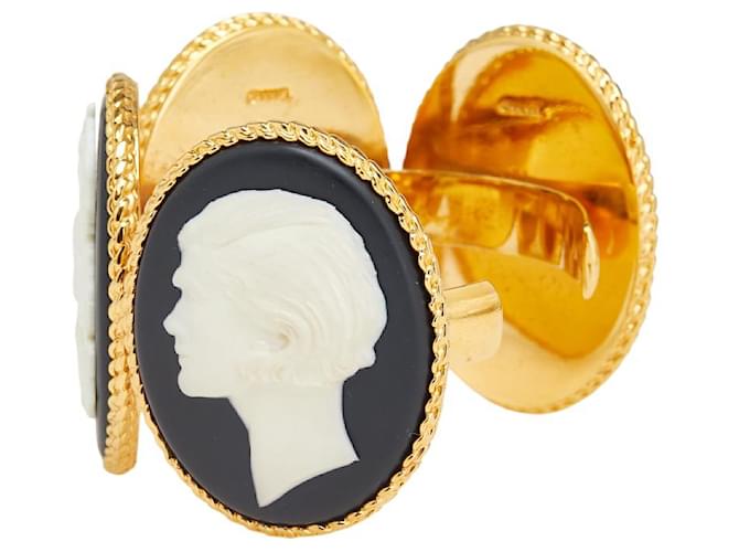 Timeless Bracciale Cameo Chanel D'oro - vista 3