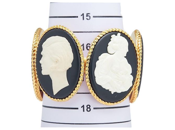 Timeless Bracciale Cameo Chanel D'oro - vista 8