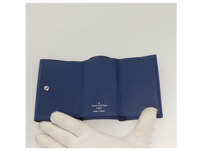 Portefeuille Discovery Louis Vuitton Monogram Taigarama Compact Bleu - vue 5