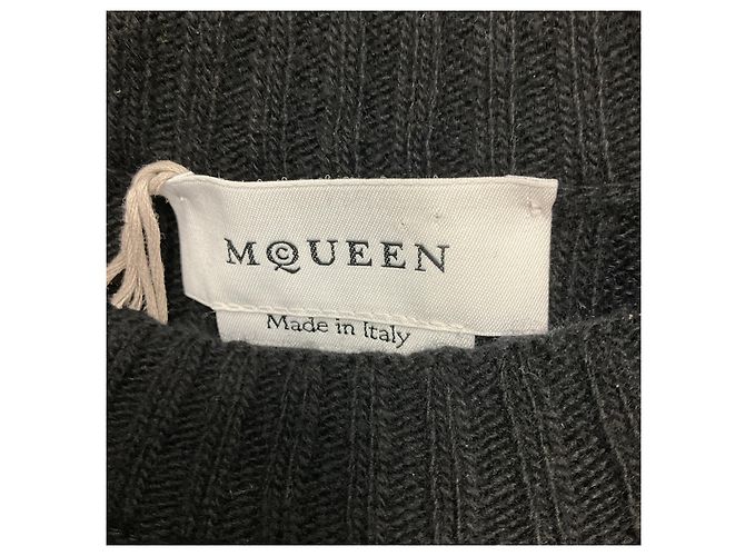 Maglione nero 2024 con dettagli in tulle a rete di Alexander McQueen - vista 4