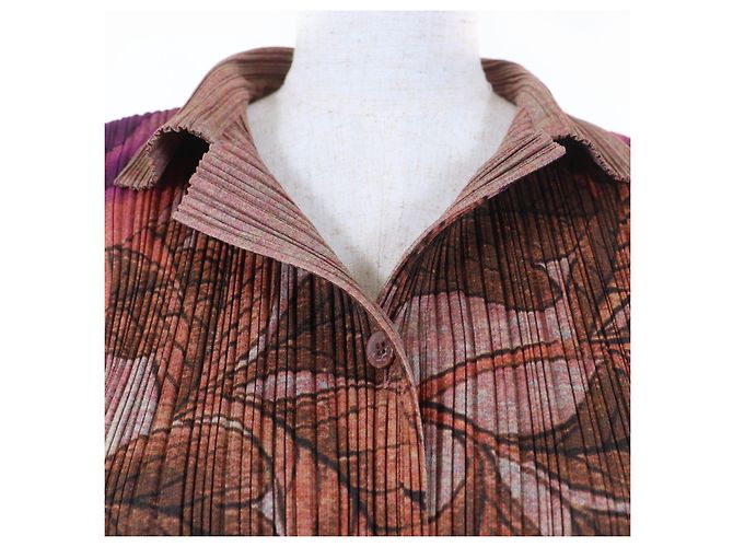 Issey Miyake Camisa de algodón rara Peony con estampado de flor botánica PLEATS PLEASE Castaño - vista 4