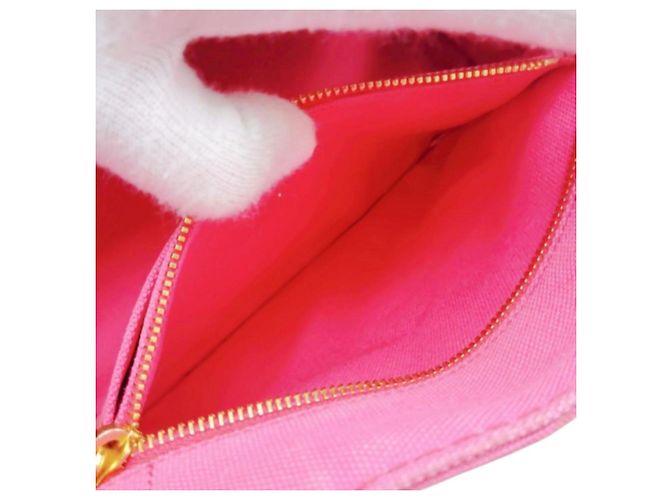 Prada Canapa Mini Tote aus Canvas in Pink - Ansicht 17