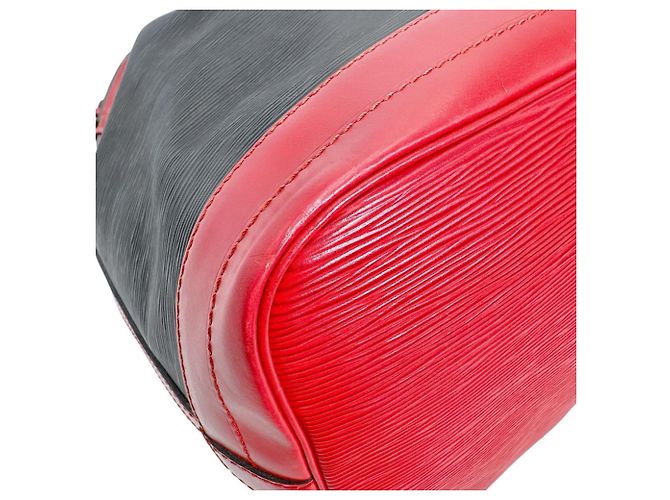 Noe Borsa a Spalla Noé Epi Louis Vuitton Nero Rosso - vista 8
