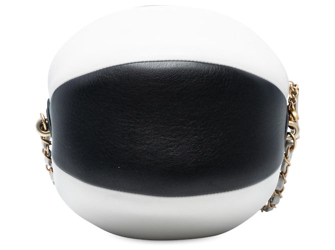 Borsa Coco Beach in pelle di vitello nera di Chanel - vista 3