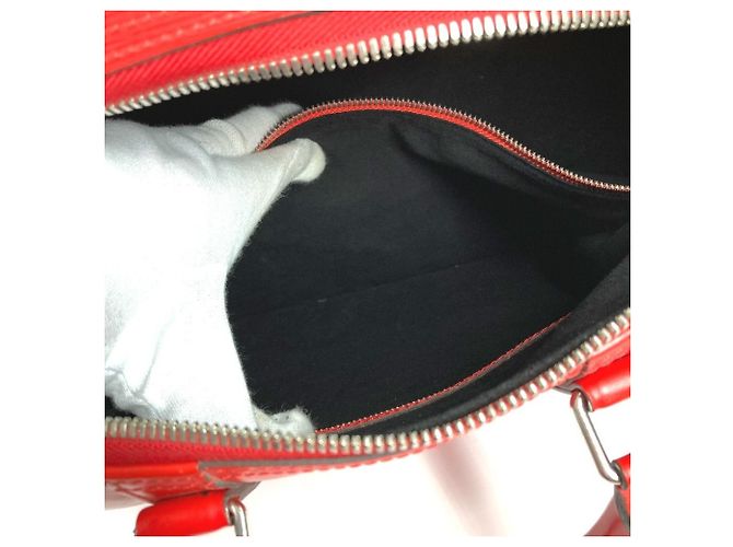 Borsa da viaggio Keepall Bandoulière 45 in pelle Epi Louis Vuitton Bianco Rosso - vista 14