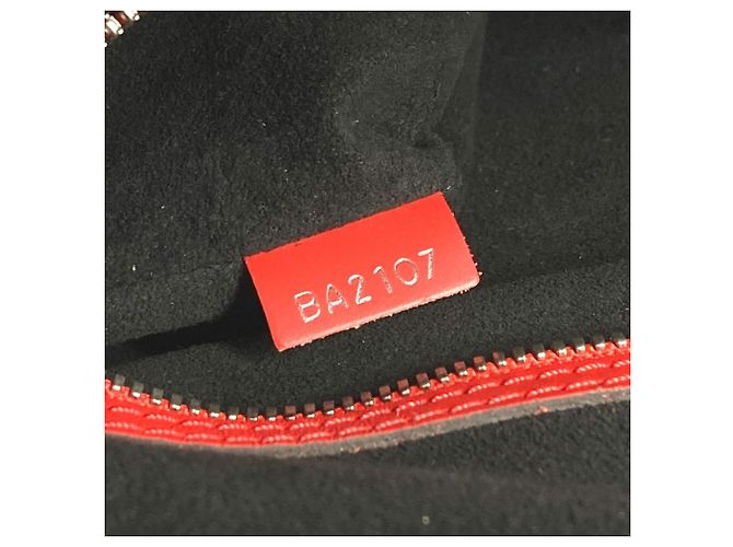 Borsa da viaggio Keepall Bandoulière 45 in pelle Epi Louis Vuitton Bianco Rosso - vista 15
