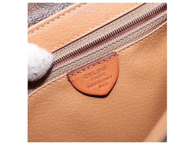 Céline Borsa a Spalla Celine Macadam in Pelle PVC Marrone - vista 6
