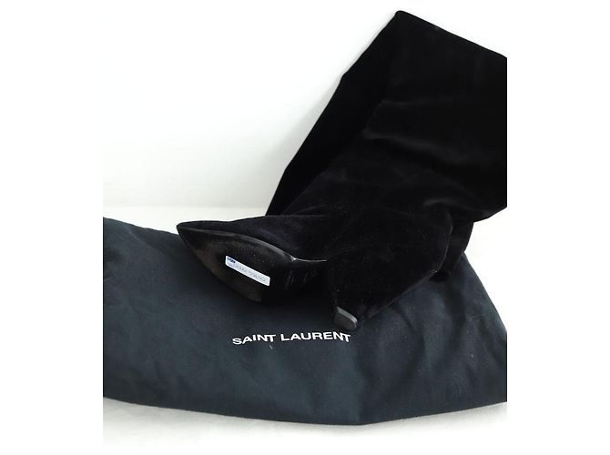 Saint Laurent Schwarze Samtstiefel - Ansicht 6