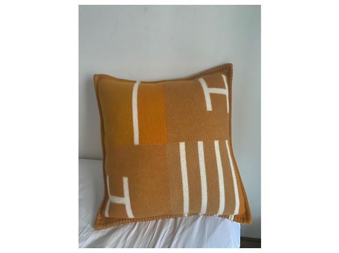 Almofada Hermès Avalon Vibration Lã Mel 50x50cm - vista 2