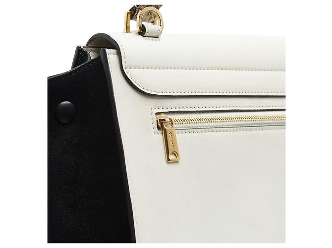 Trapèze Borsa Céline Phoebe Philo Trapeze Media in Pelle Bianco Latte e Nero con Tracolla Crudo - vista 4