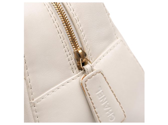 Borsa Chanel in agnello bianco con cucitura selvaggia CC - vista 7