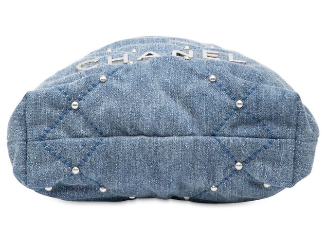 Borsa Chanel Blue Mini in denim con borchie 22 - vista 3