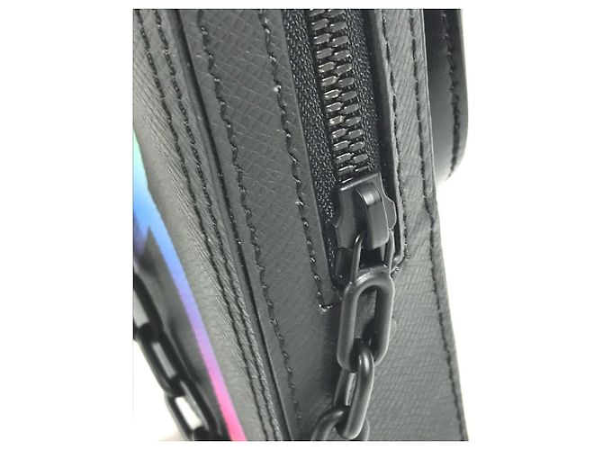 Pochette Messenger Danube Rainbow Taiga Louis Vuitton Nero Multicolore - vista 8