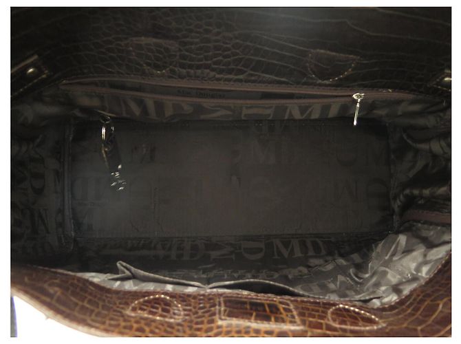 BOLSO DE MANO MAC DOUGLAS PYLA ROMY GM EN CUERO ESTILO COCODRILO MARRÓN - vista 12