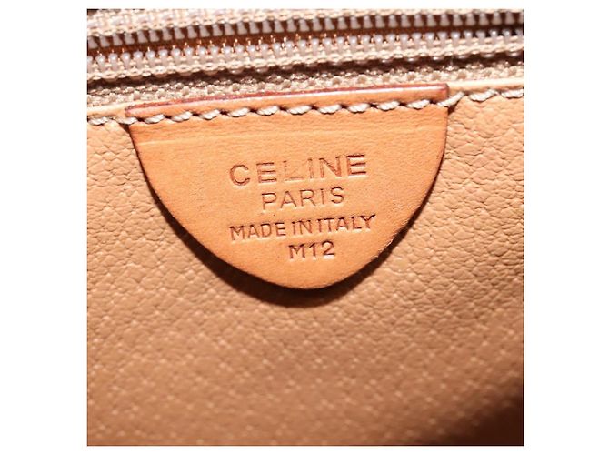 Céline Borsa a Spalla Celine Macadam in Pelle PVC Marrone - vista 6