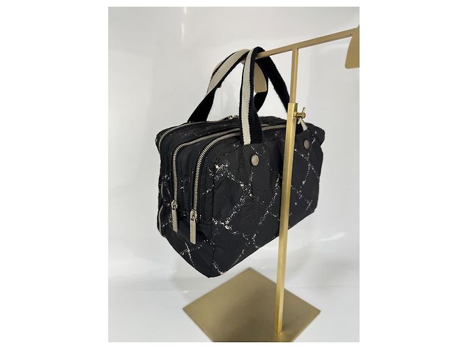 Borsa Boston in tela nera della linea Travel di Chanel 286 - vista 6