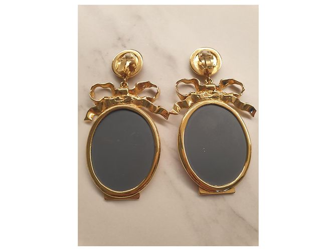 Chanel Spiegel-Logo-Ohrringe Golden - Ansicht 4