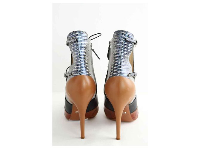 Dior Stivali in pelle marrone con lacci - vista 2