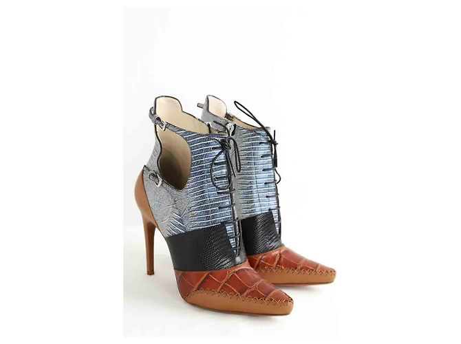 Dior Stivali in pelle marrone con lacci - vista 3