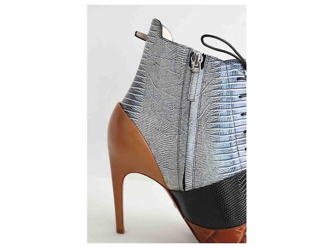 Dior Stivali in pelle marrone con lacci - vista 4