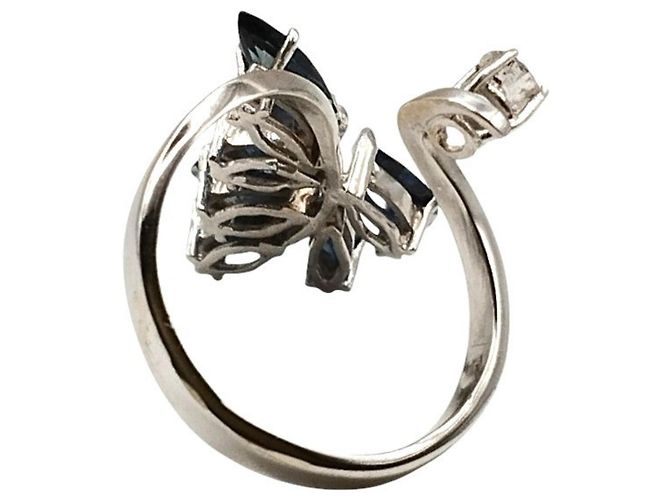 Autre Marque Anello in Oro Bianco con Zaffiri e Diamante Blu - vista 7