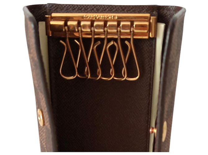 Llavero de Louis Vuitton Castaño - vista 9