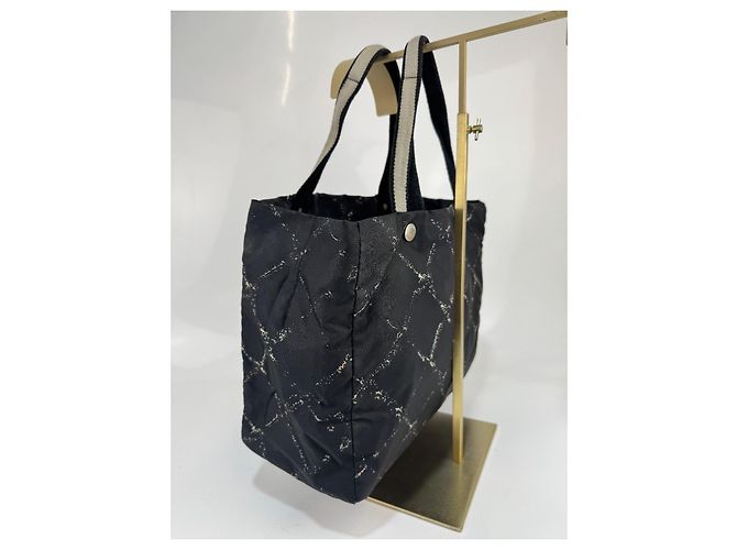 Borsa a spalla in tela Chanel Travel Line nera Nero - vista 4