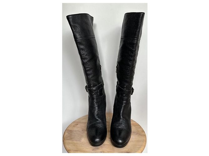 Prada Glitzer Lederstiefel Schwarz mit Metall-Logo - Ansicht 2