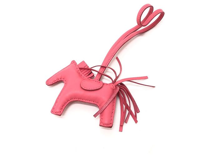 Charm per Borsa Rodeo PM di Hermès Rosa - vista 2